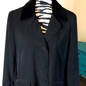 Size 10 London Fog trench coat